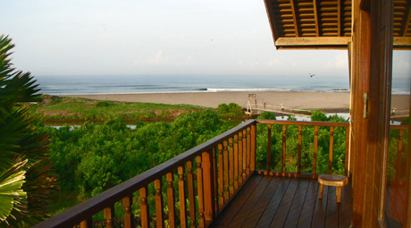 Pavilion Lombok Bali, bungadesa villa, oceanfront